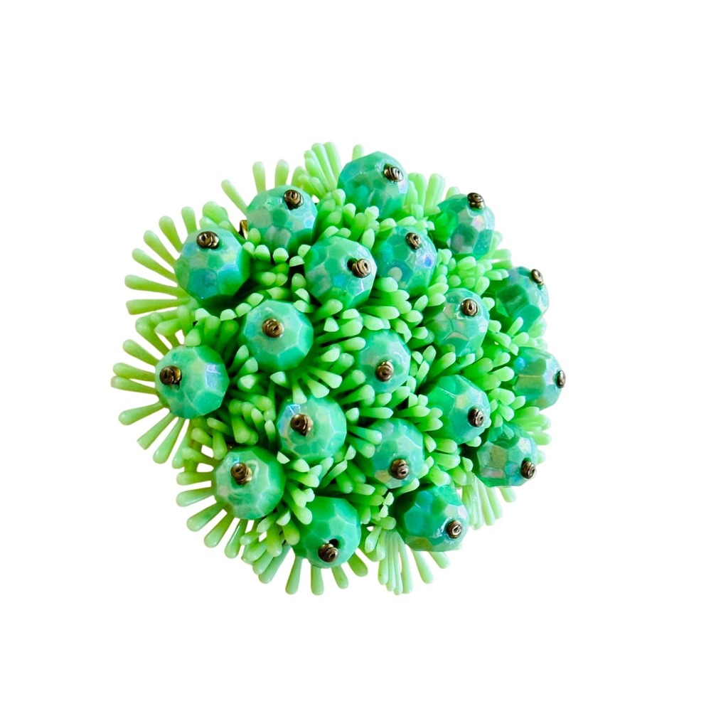 VTG‎ Floral Cluster Pin Brooch Celluloid Lucite Groovy Retro Pastel Green Flower